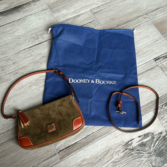 NEW Dooney & Bourke slim suede crossbody - Picture 1 of 7